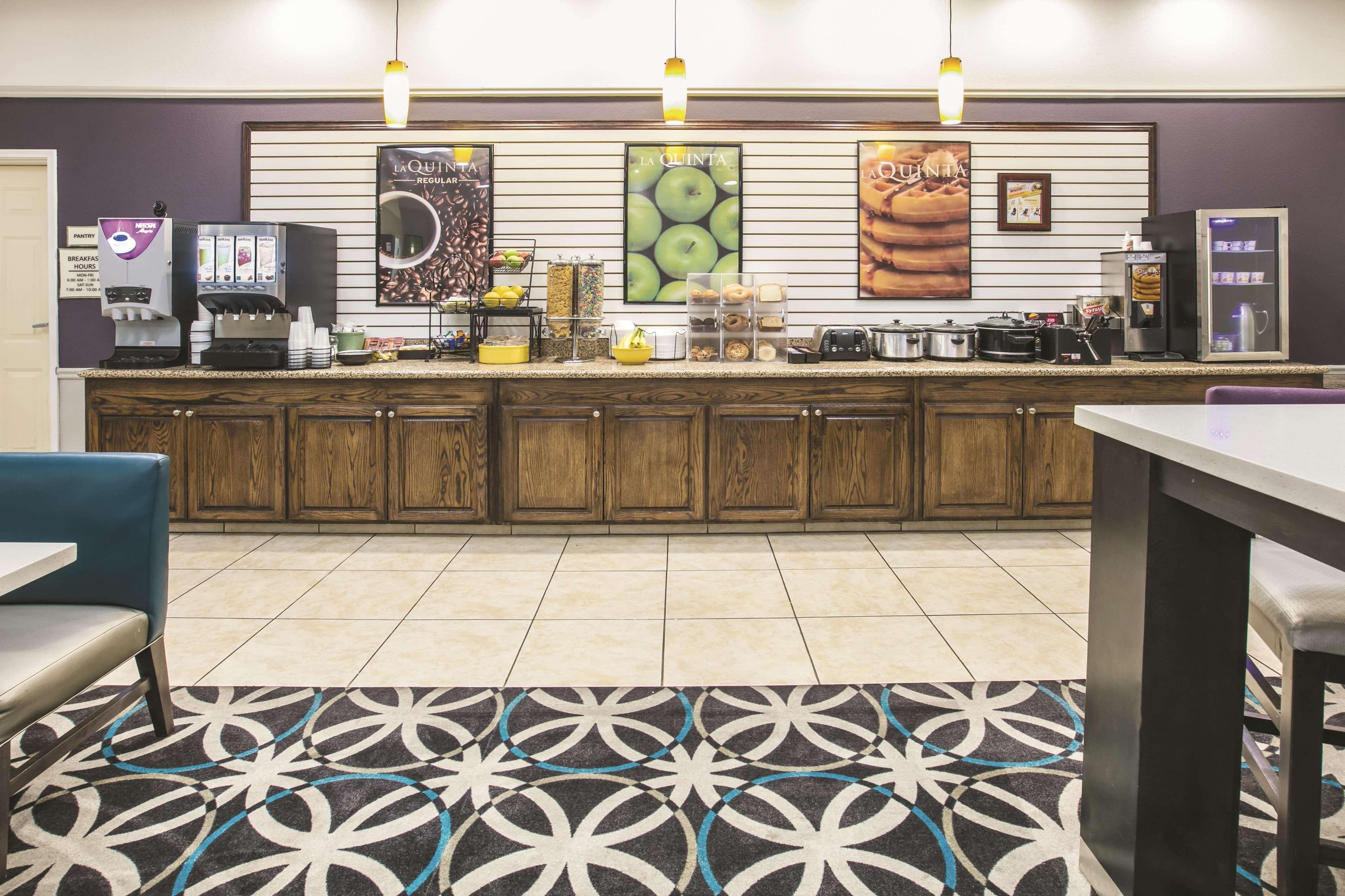 La Quinta By Wyndham Brownwood Hotel Buitenkant foto