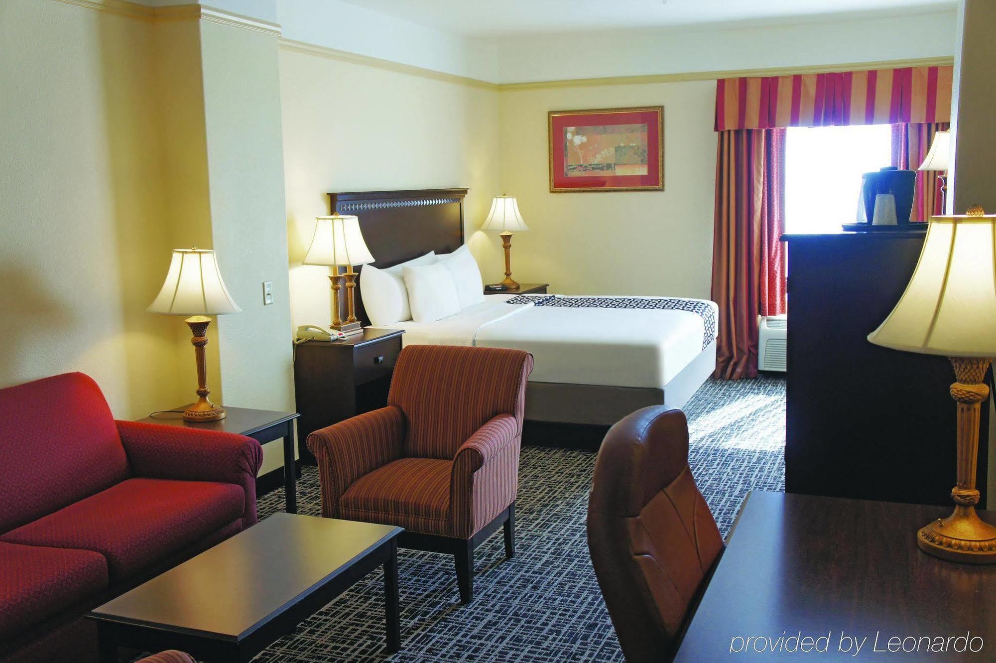 La Quinta By Wyndham Brownwood Hotel Buitenkant foto